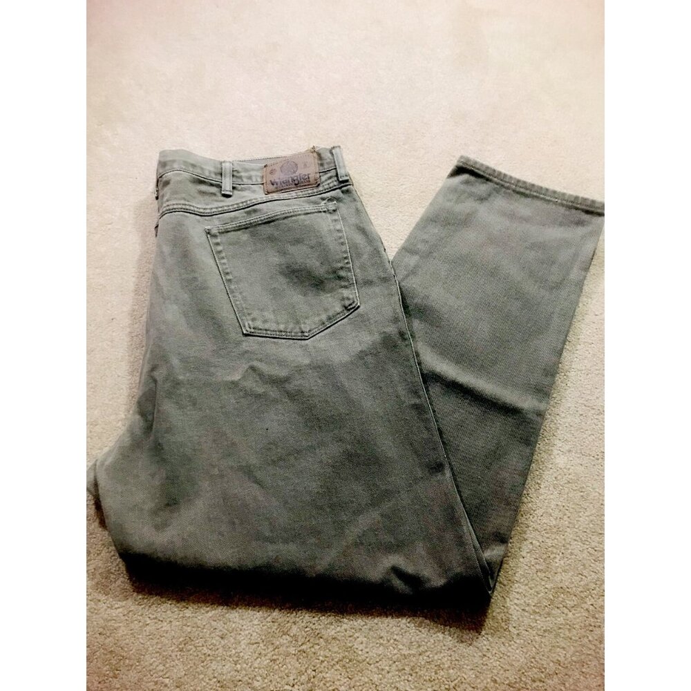 Vintage Wrangler Jeans USA Made Men’s 42x32 100% Cotton,Black Sun Faded Gray EUC